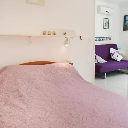 One-bedroom In Brando